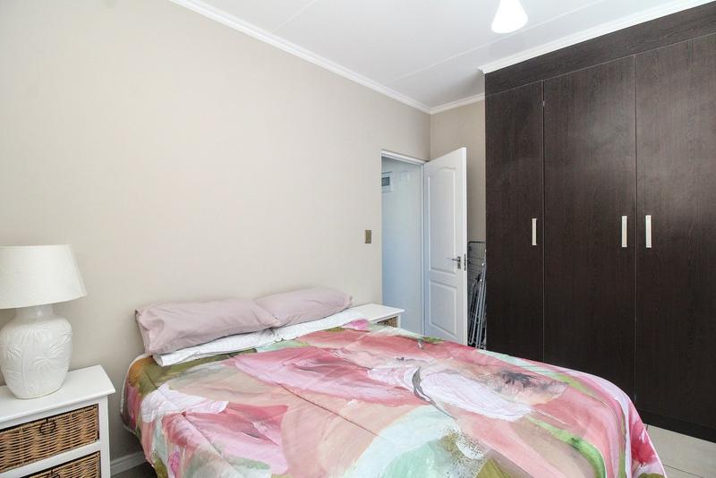 To Let 2 Bedroom Property for Rent in De Velde Western Cape